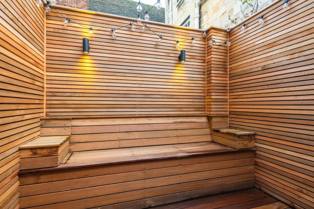 فيلا Number 6 Stamford - Boutique Grade II Listed Townhouse المظهر الخارجي الصورة