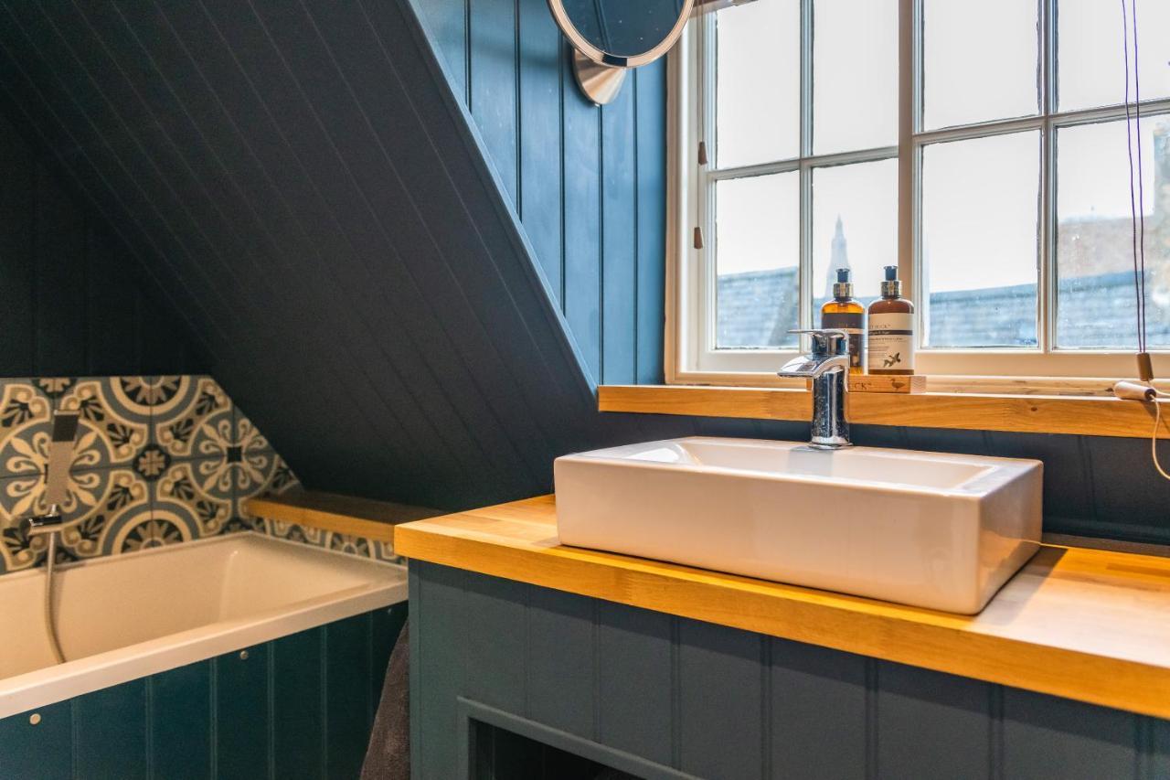 فيلا Number 6 Stamford - Boutique Grade II Listed Townhouse المظهر الخارجي الصورة