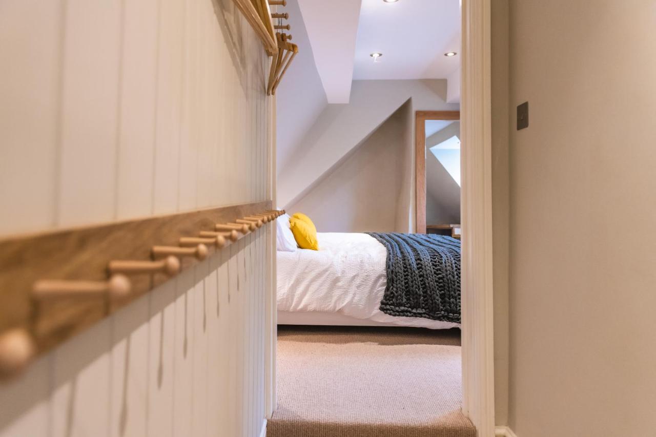 فيلا Number 6 Stamford - Boutique Grade II Listed Townhouse المظهر الخارجي الصورة