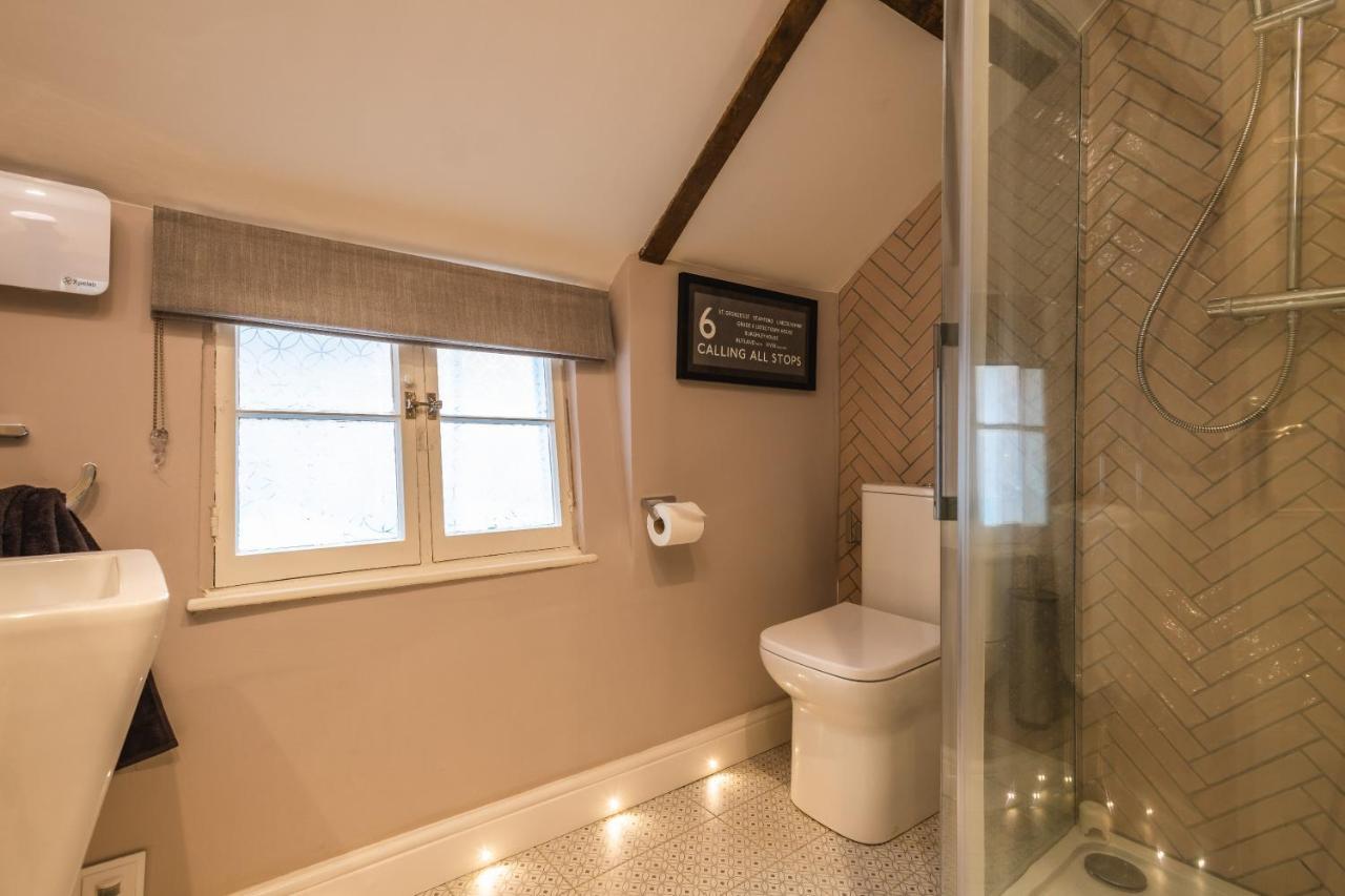 فيلا Number 6 Stamford - Boutique Grade II Listed Townhouse المظهر الخارجي الصورة